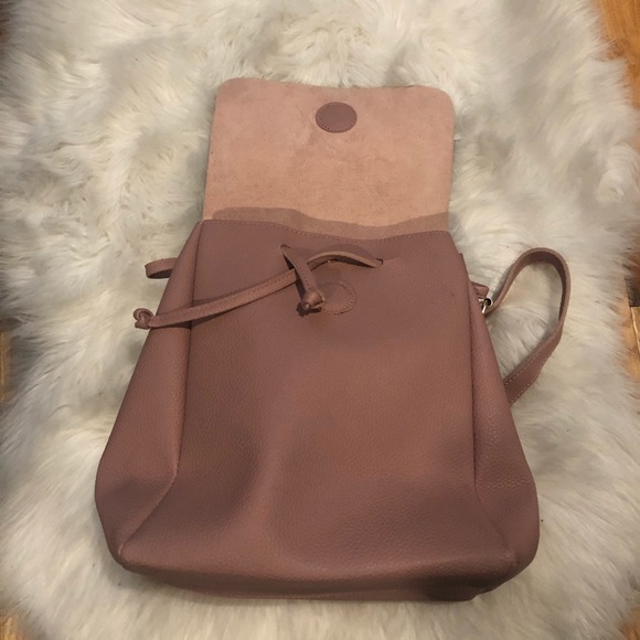 Pink backpack!!! - Picture 2 of 5